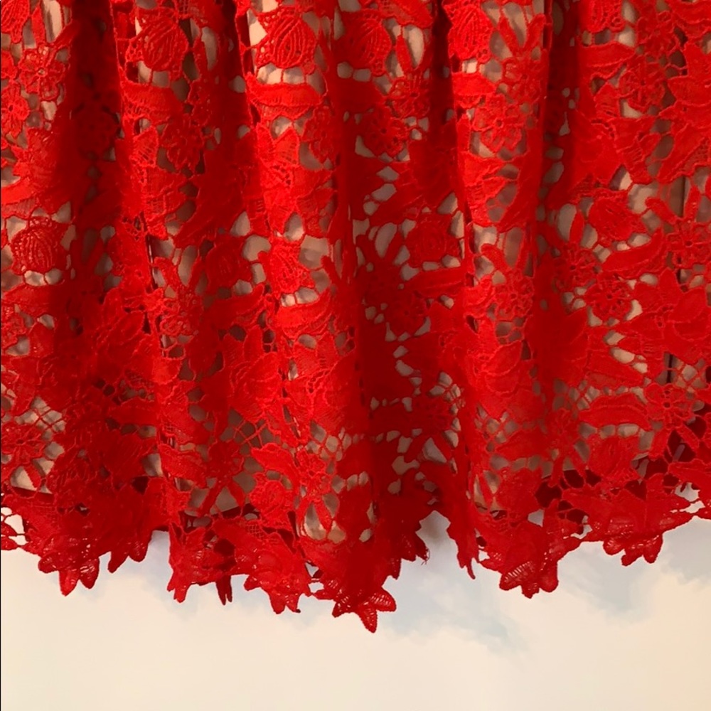 Francesca’s off the shoulder red lace dress - Picture 4 of 9